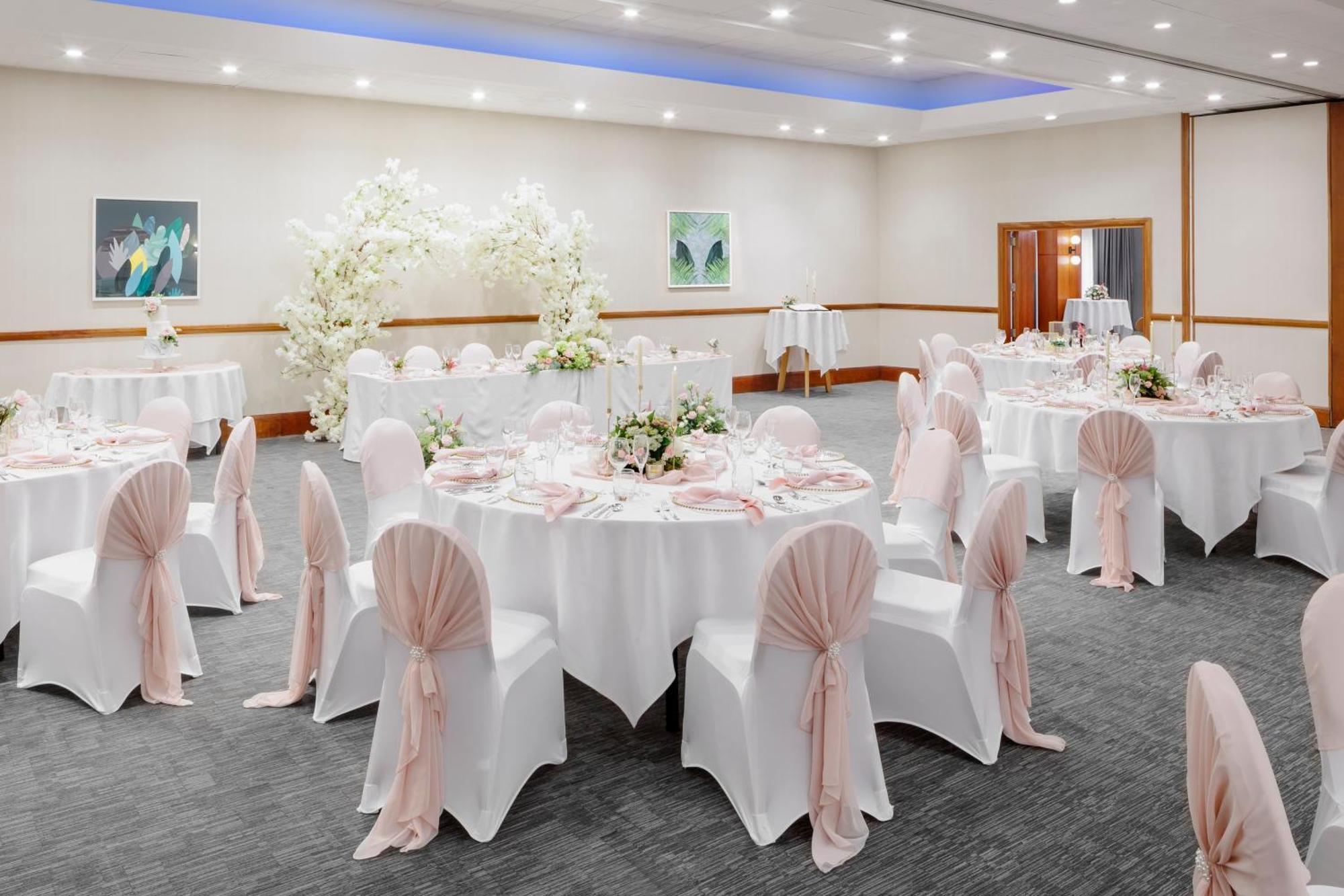 Holiday Inn Leicester City By Ihg Ngoại thất bức ảnh